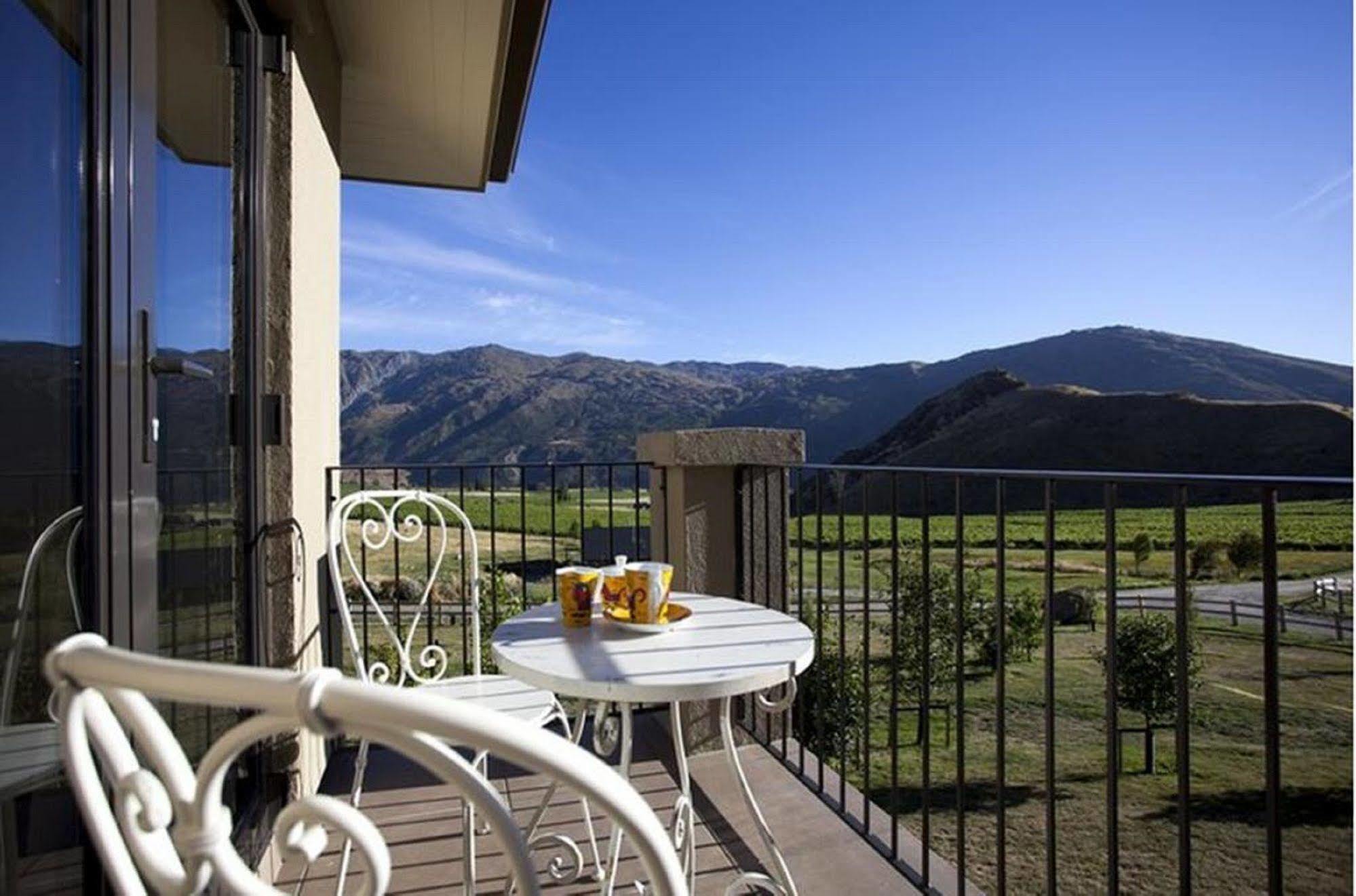 Gibbston House Boutique B&B Exterior photo